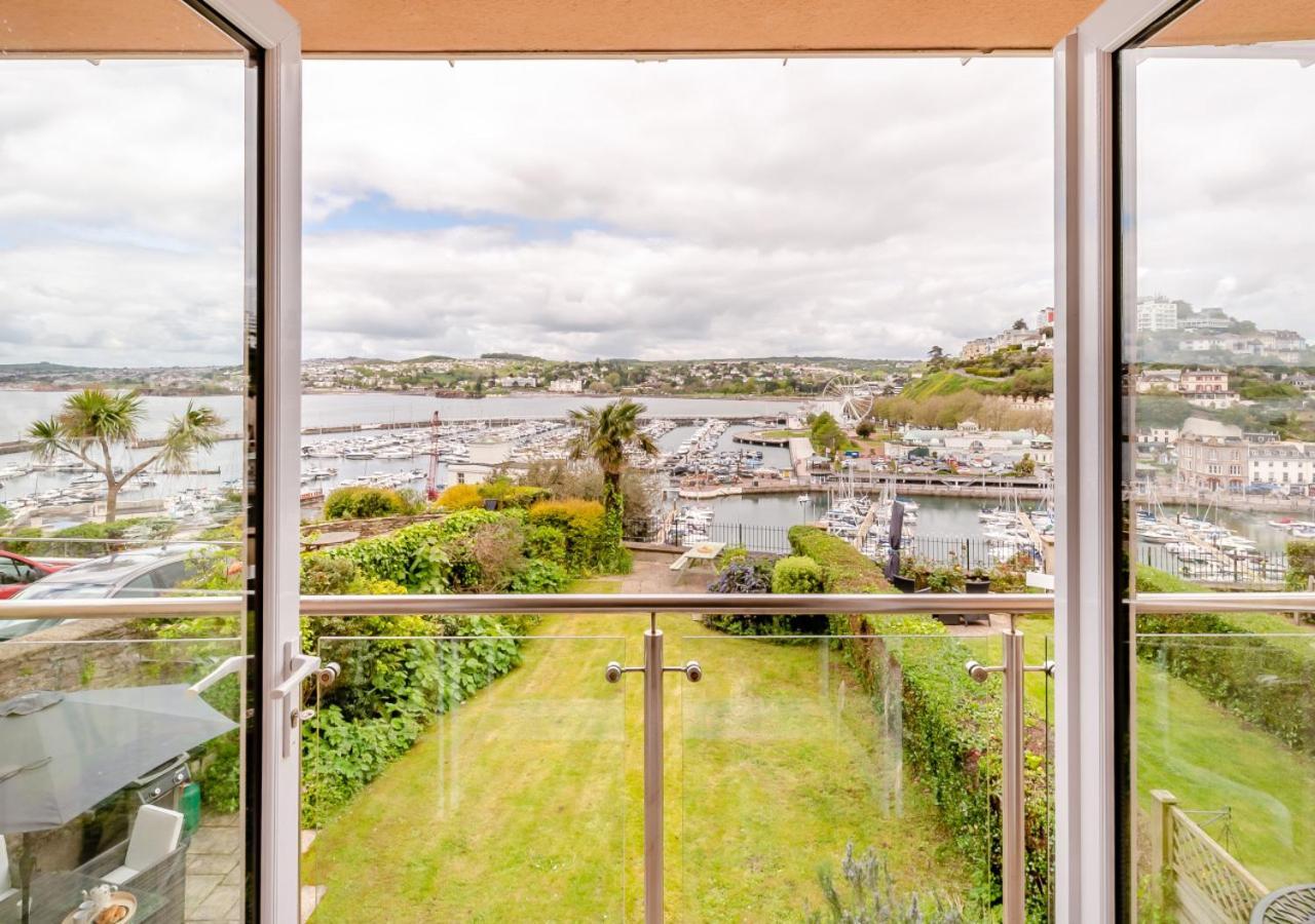 10 Riviera Villa Torquay Exterior photo